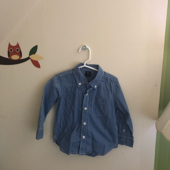 Baby gap 2t blue plaid button down. - Picture 1 of 4